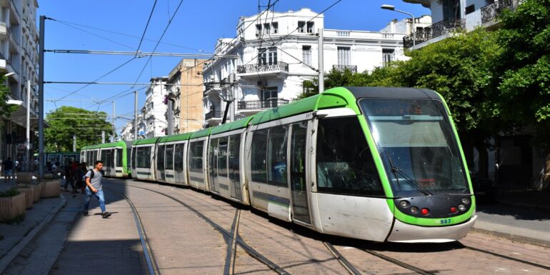 metro حادث على مسلك خط المترو رقم 4 يسفر عن وفاة مواطنة ..