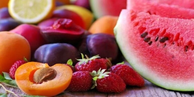 fruit تصدير 19 ألف طن من الغلال الصيفية بقيمة 60 مليون دينار.. وليبيا أولى الوجهات