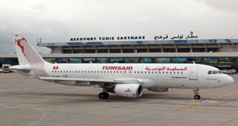 tunisair وصول طائرة ثانية تابعة للخطوط التونسية على متنها 102 تونسيّا عائدا من لبنان