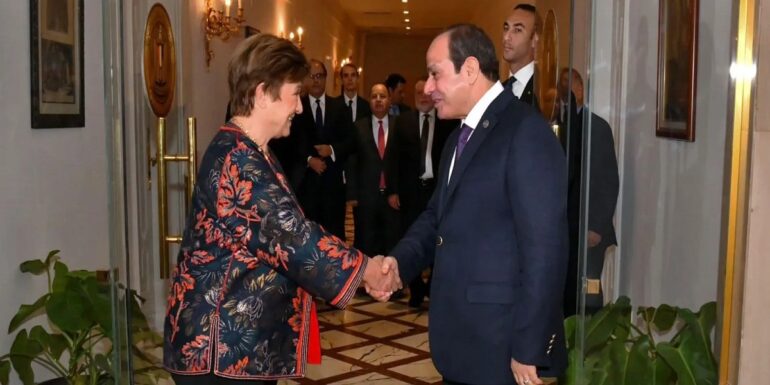 sissssi السيسي لمديرة صندوق النقد: الأولوية تخفيف العبء عن المواطنين